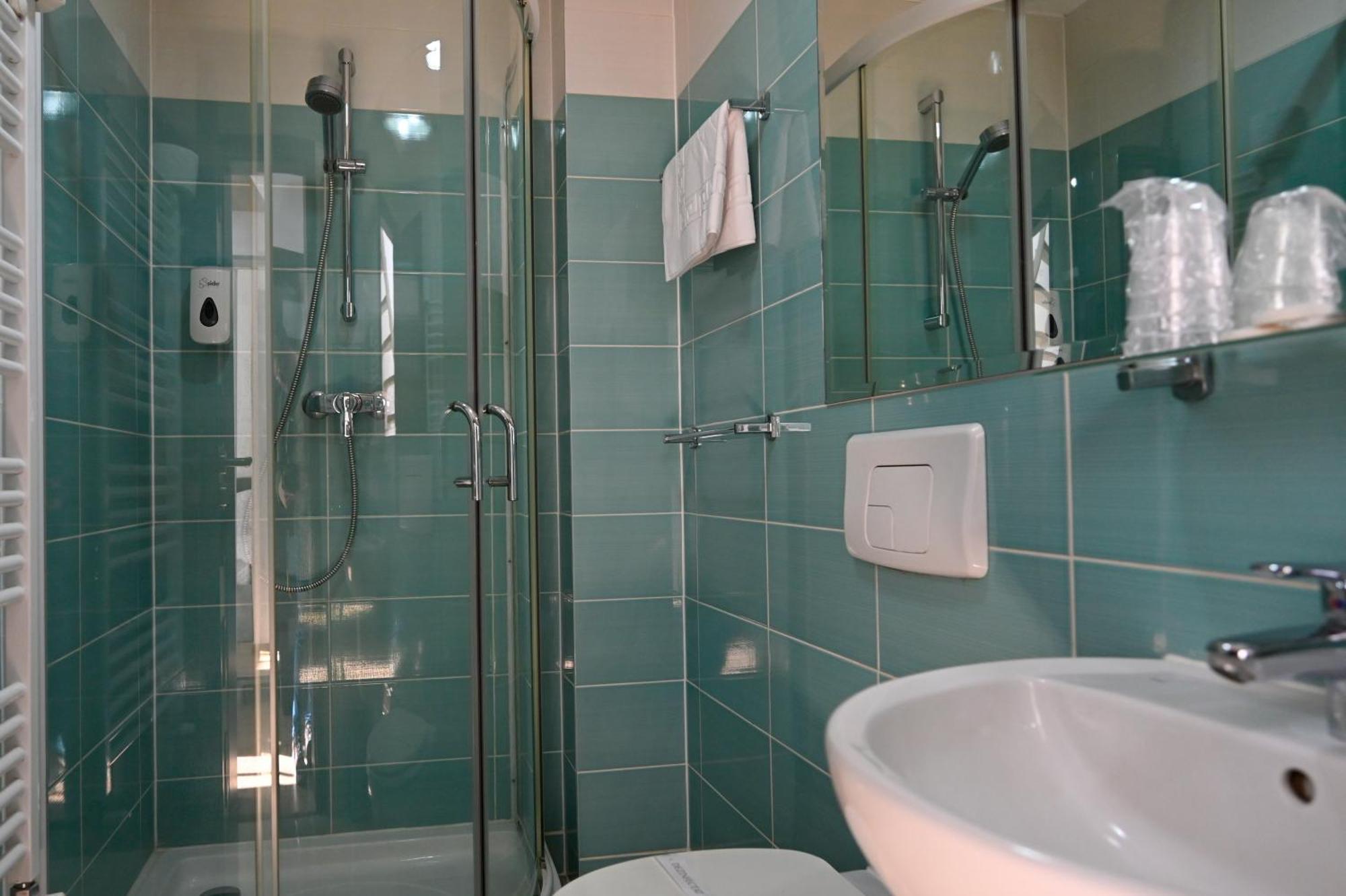 Casa Ema Pensiune & Spa Bistriţa Esterno foto