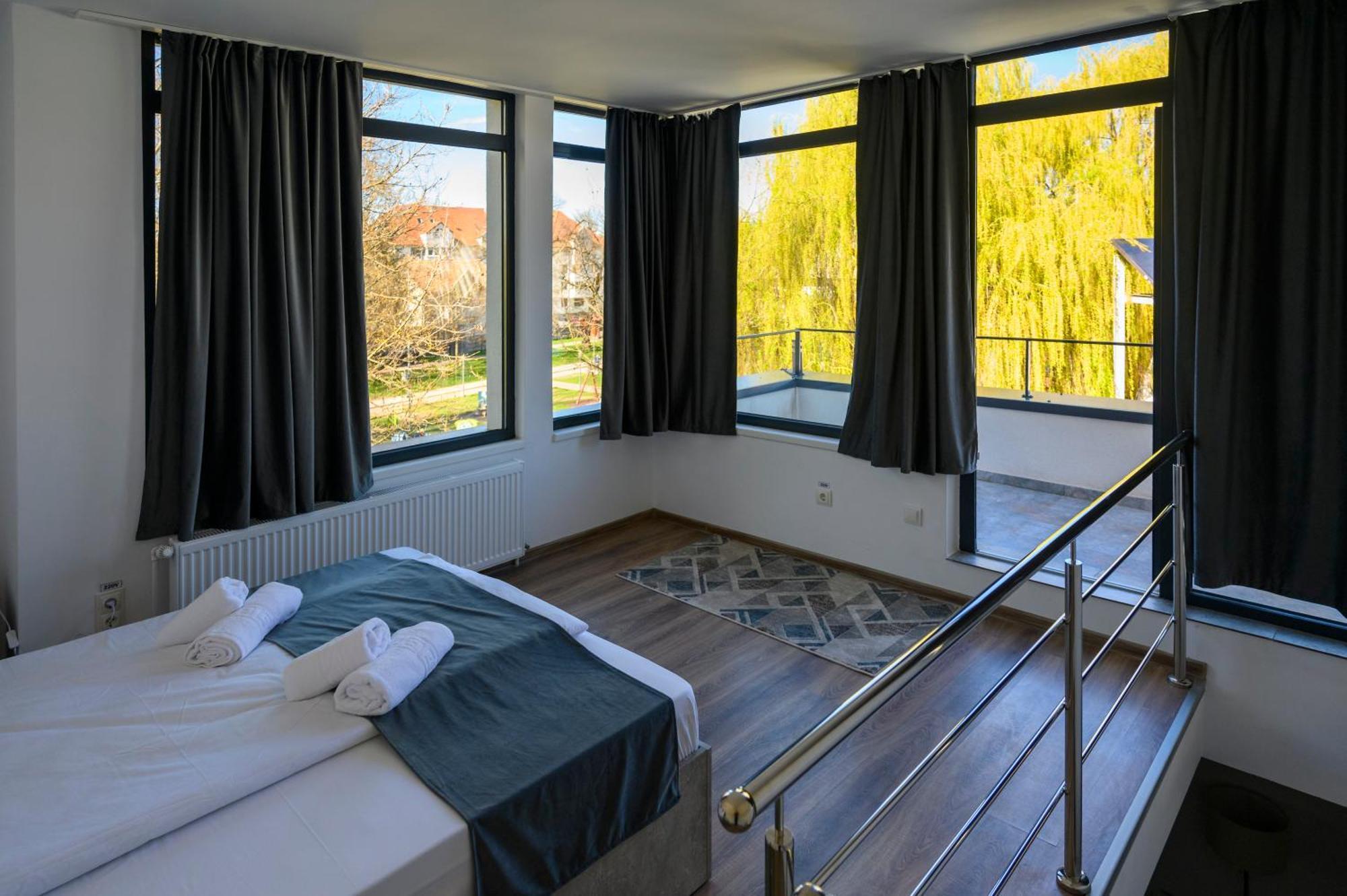 Casa Ema Pensiune & Spa Bistriţa Esterno foto